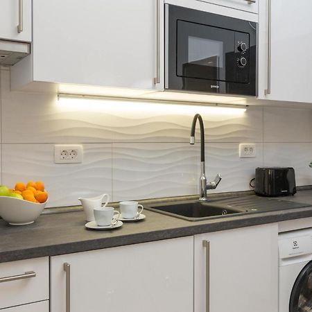 Luxury Studios & Rooms Seven Split Exteriör bild