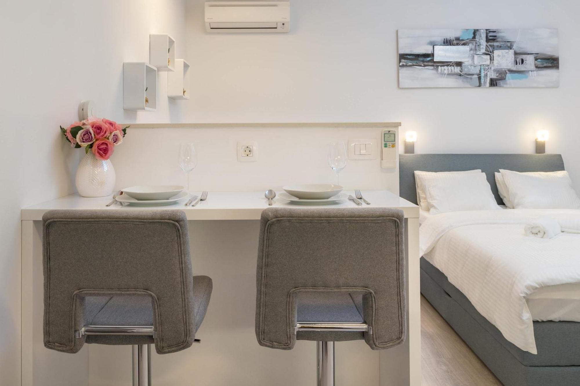 Luxury Studios & Rooms Seven Split Exteriör bild