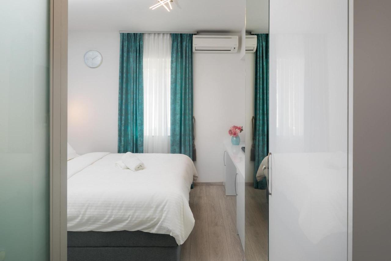 Luxury Studios & Rooms Seven Split Exteriör bild