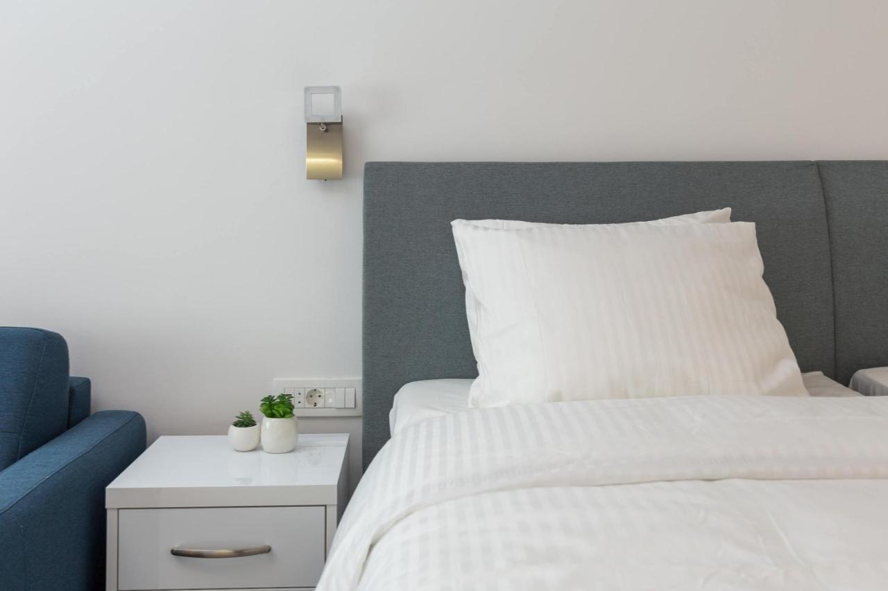 Luxury Studios & Rooms Seven Split Exteriör bild
